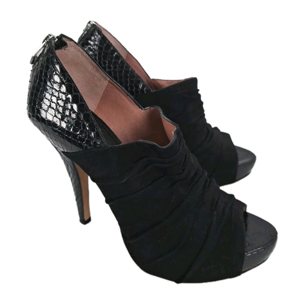Vince Camuto Miki Pump Heels Womens 10 Black Snake Leather Slouchy Suede